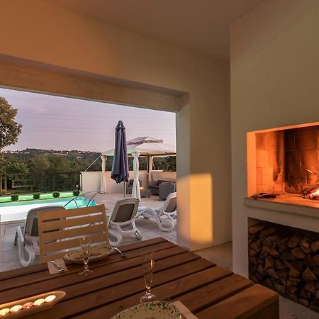 Holiday Home Sanchi ラビン エクステリア 写真